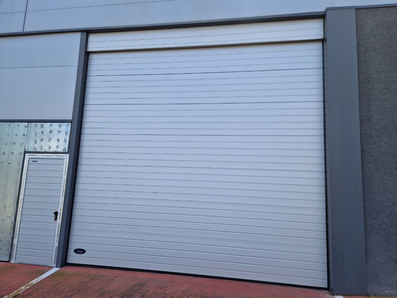 Nave Industrial en Venta en Lérida – CL SARROCA 11 – 301,70 m²